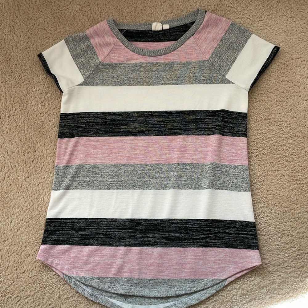 Gap women’s short sleeve top
